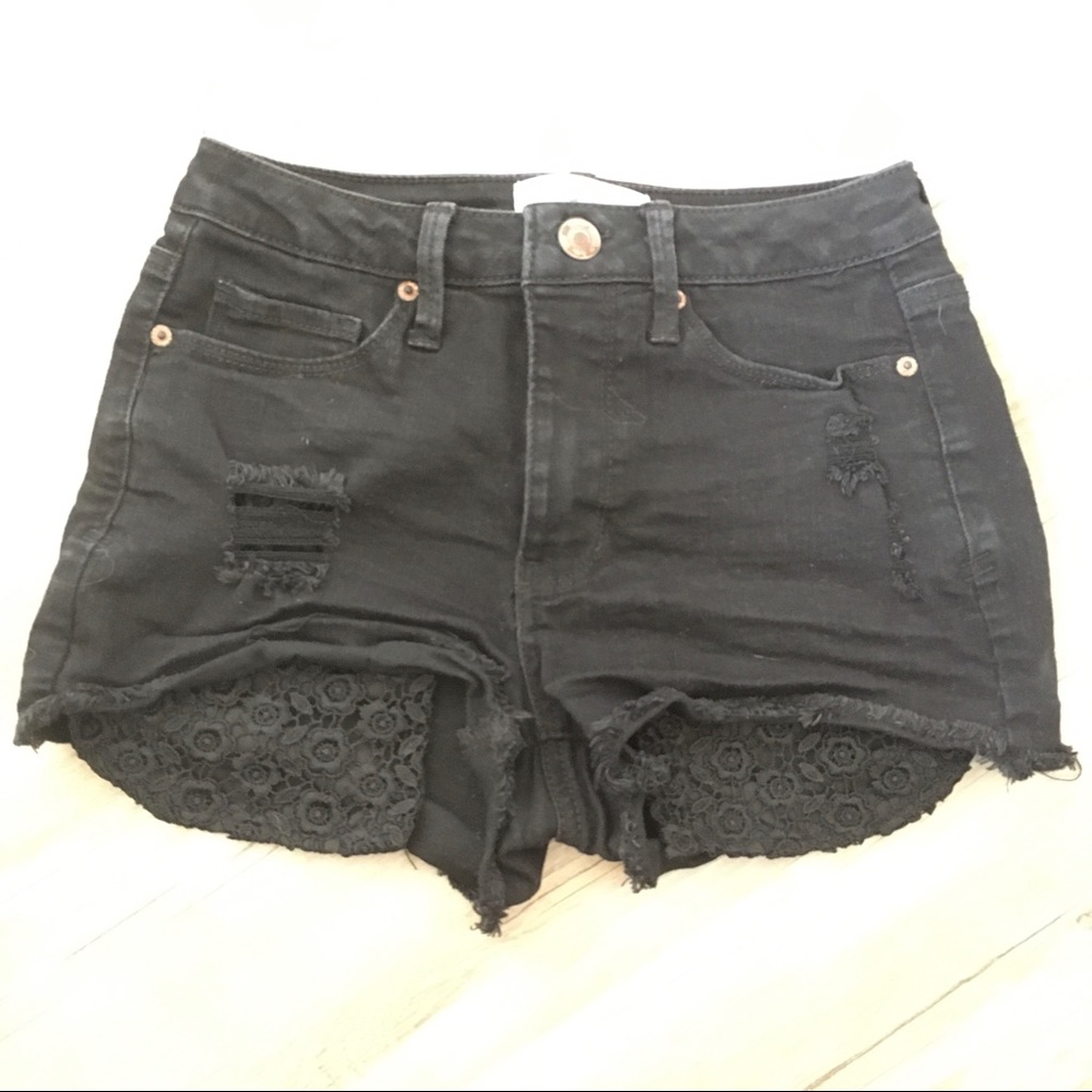 Crochet Pocket Jean Shorts